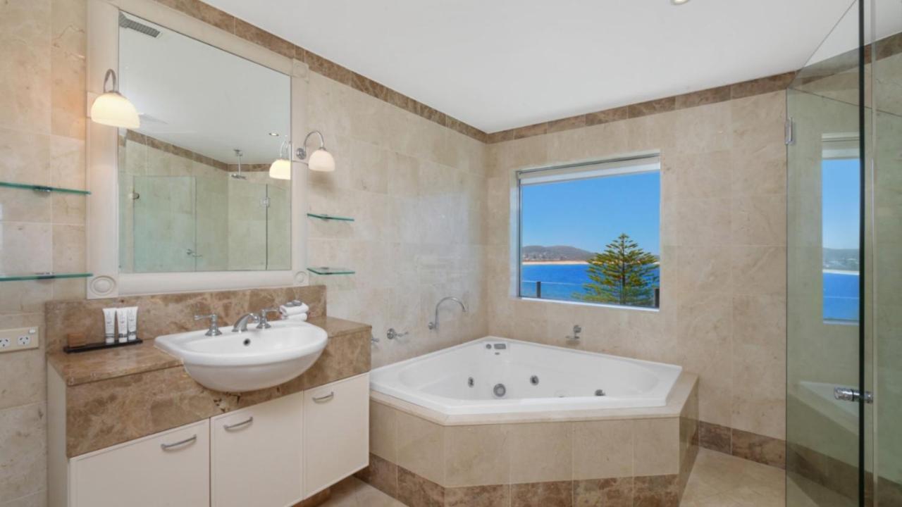 Unit 51 - 4 Bed Premier Ocean View Villa Terrigal Luaran gambar